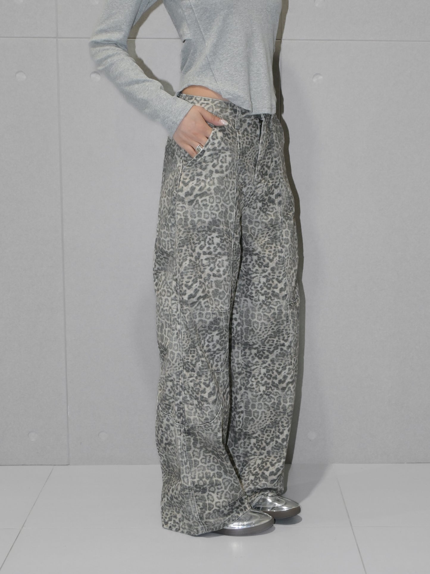 Leopard Horseshoe Jean