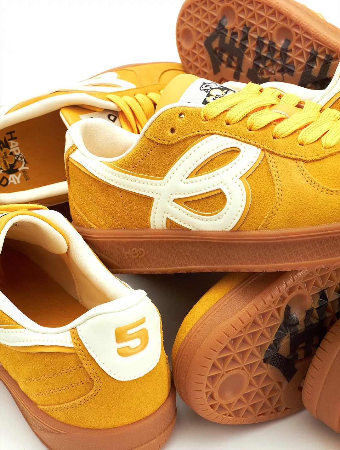 HBDxWe Flower Sneakers