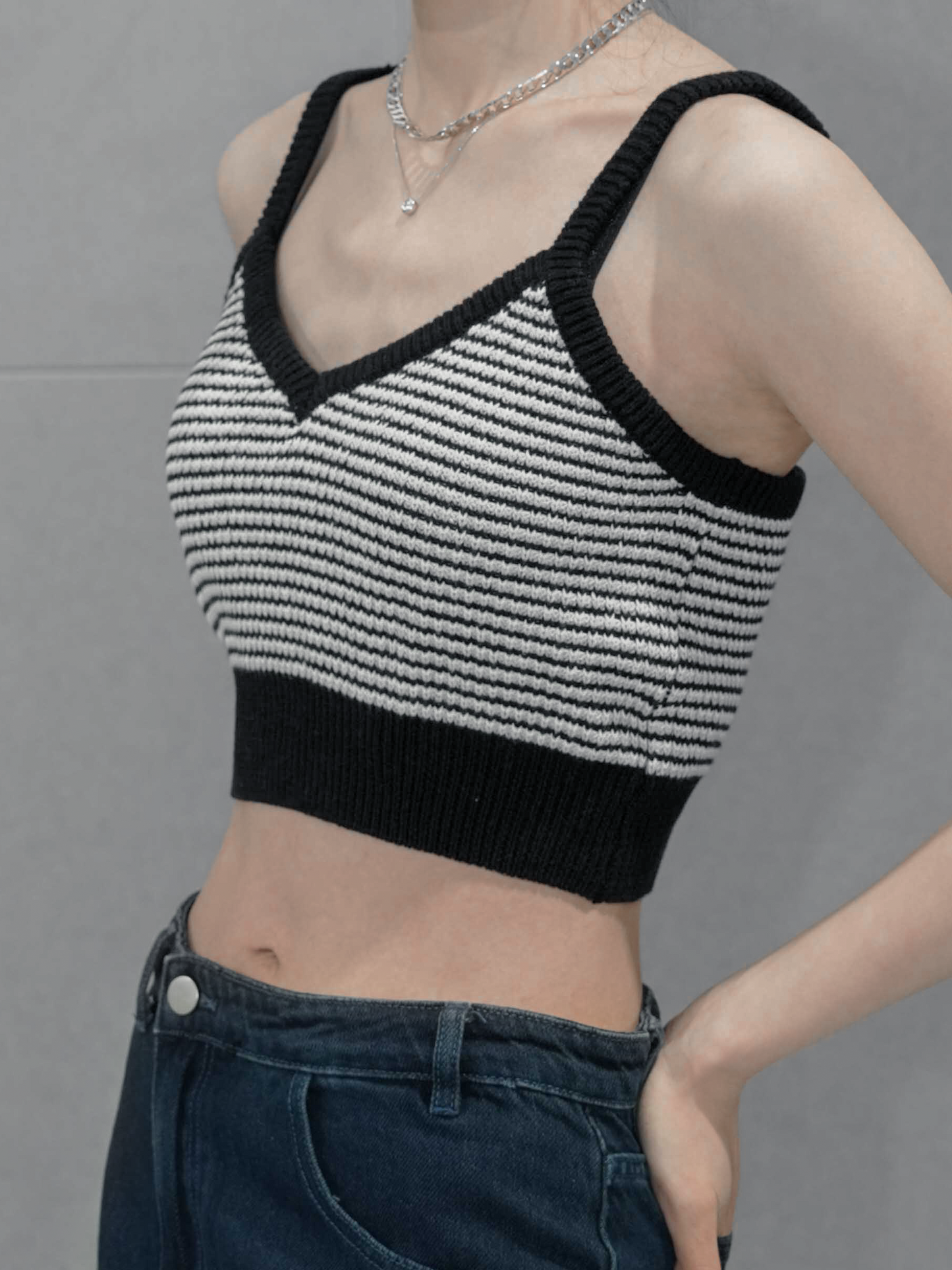 Kate Crop Top Black & White