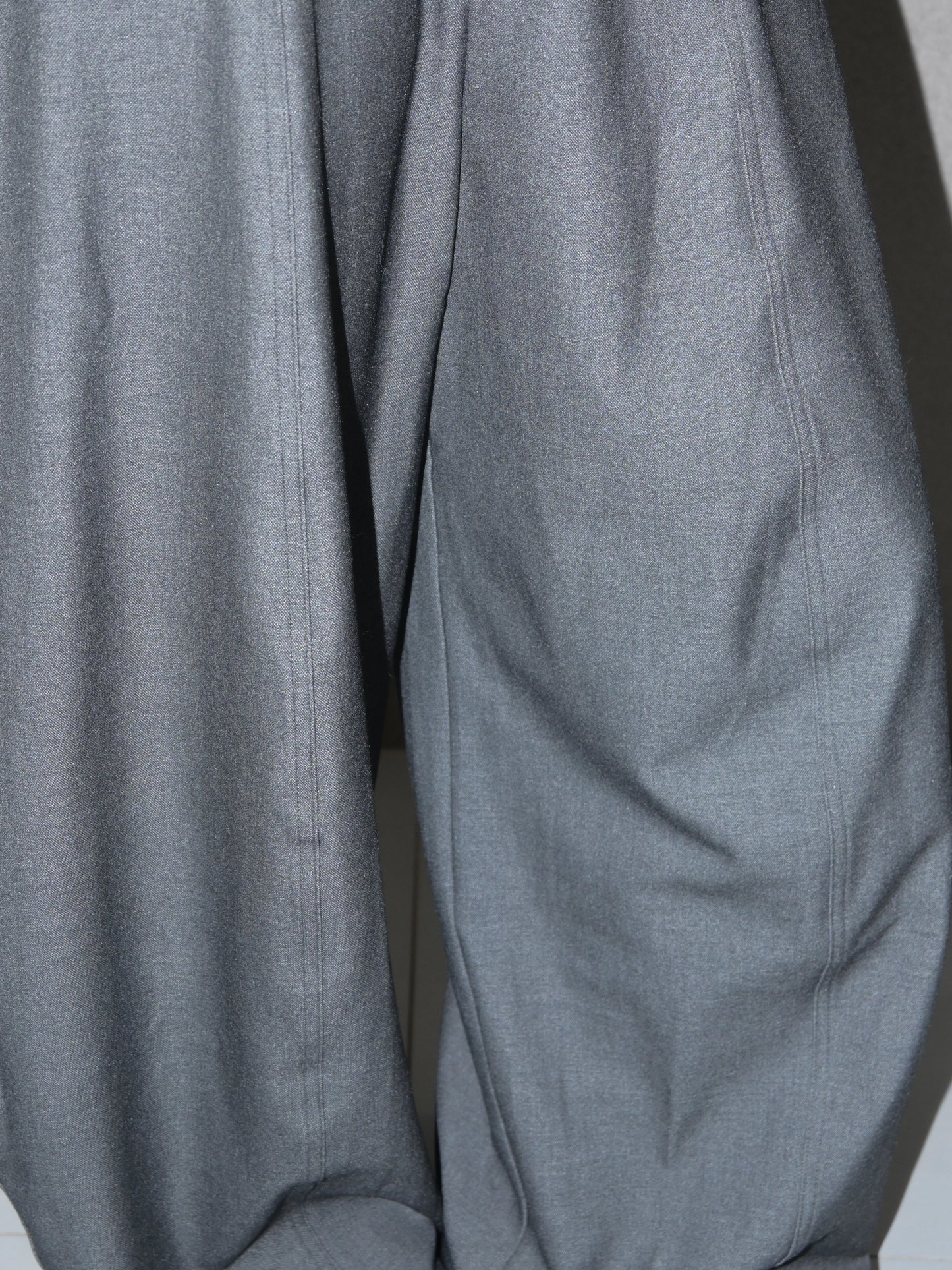 Curved Legs Wool Trouser