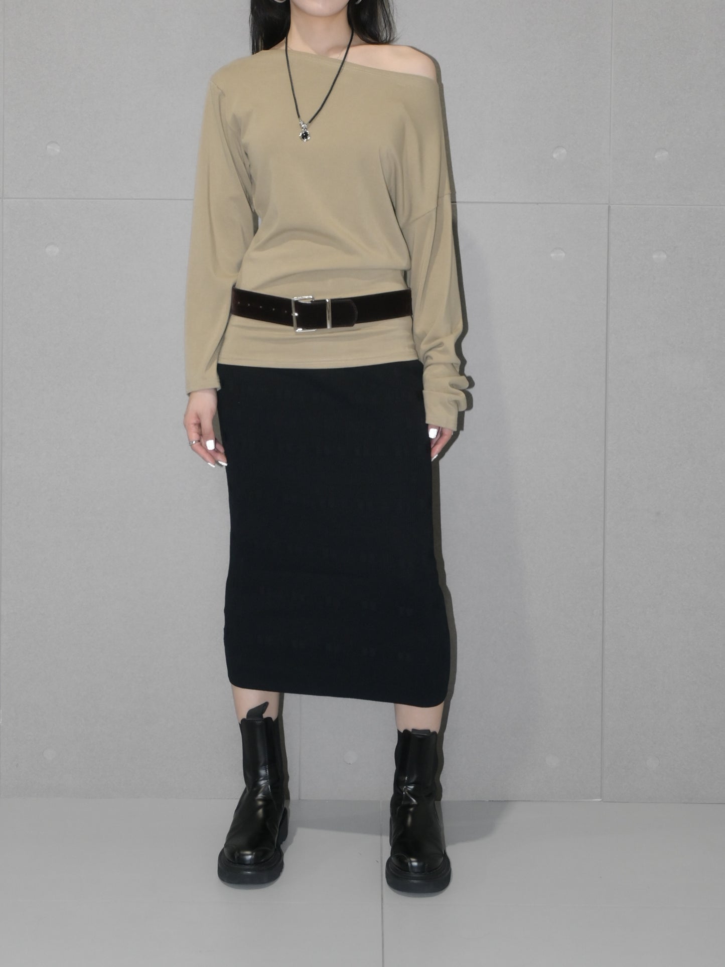 Ribbed Pencil Skirt