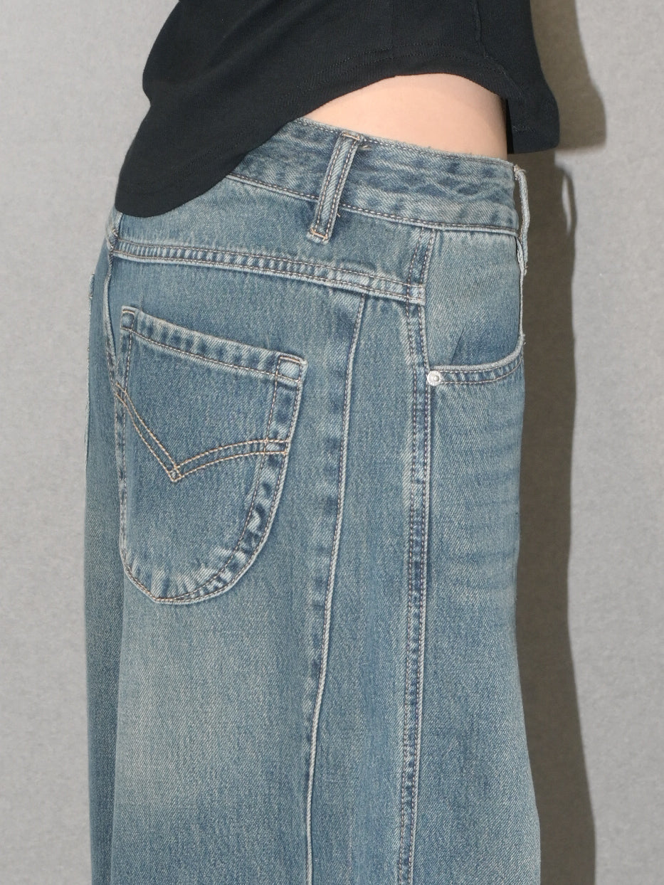 Relaxed Barrel Jean II