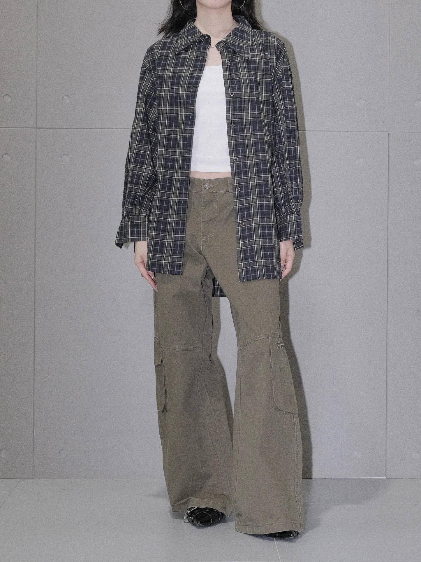 Wide-Leg Cargo Pants