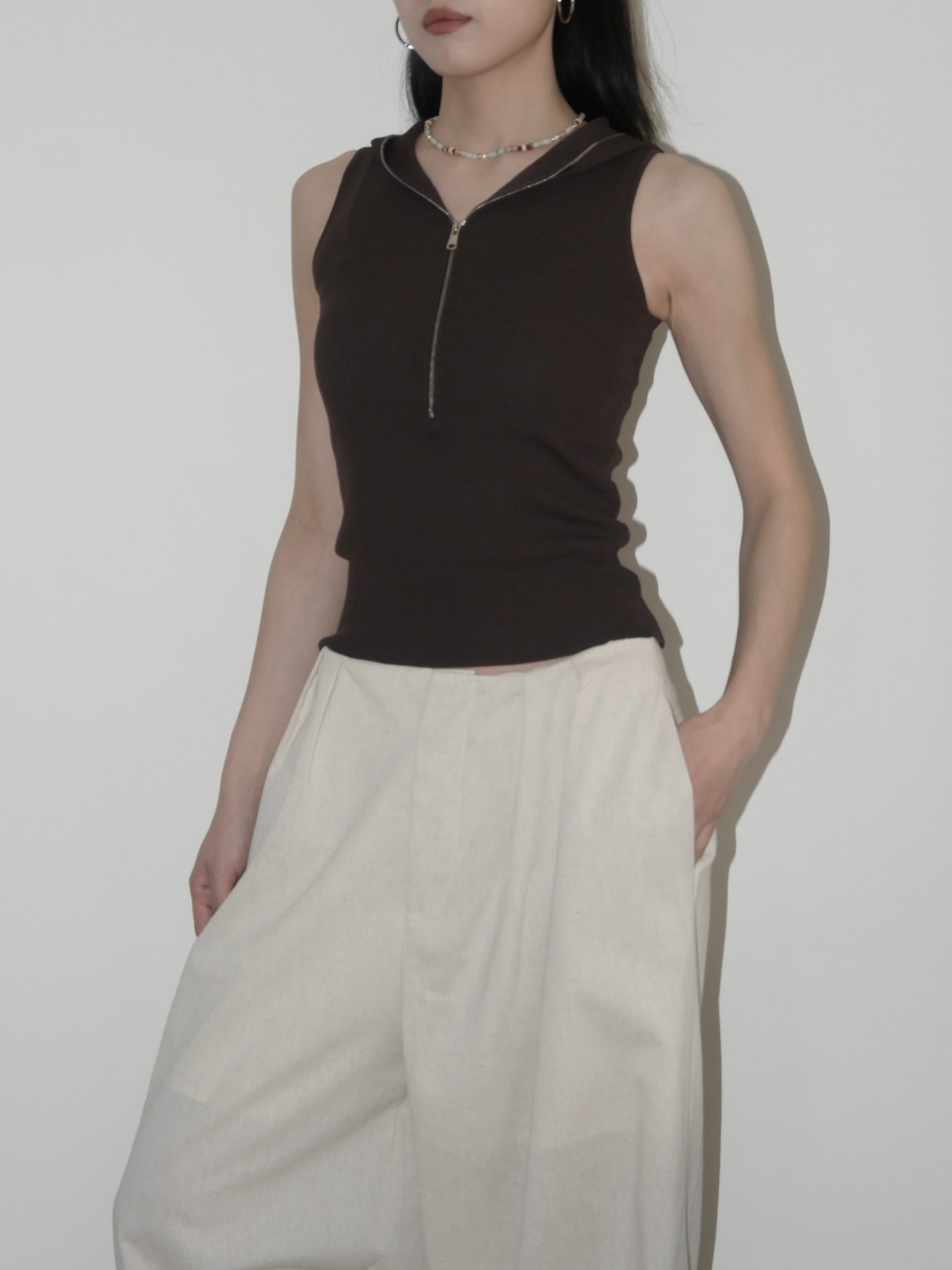 Knit Sleeveless Hoodie