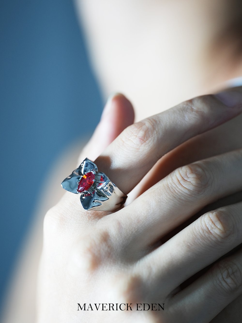 MAVERICK EDEN Butterfly Garnet Ring