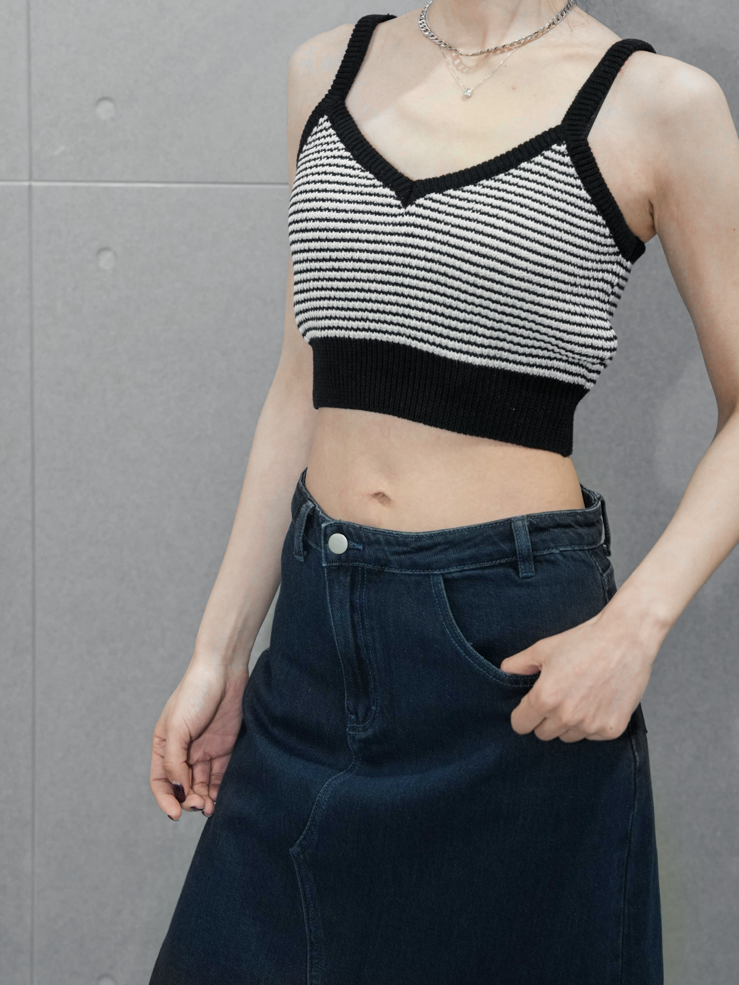 Kate Crop Top Black & White