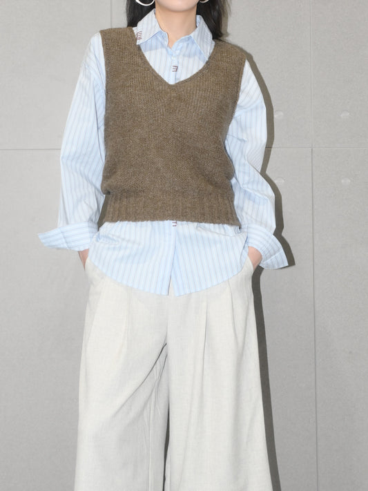 Wool Rolled Edge Vest