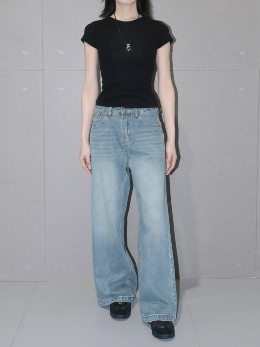 Relaxed Straight Jean