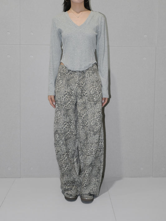 Leopard Horseshoe Jean