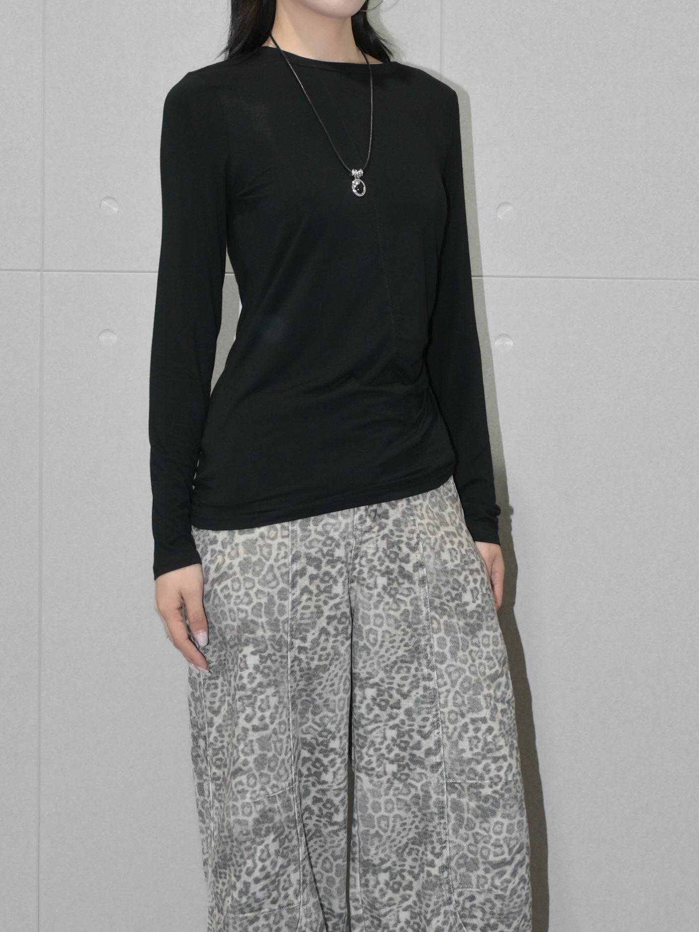 Contrast Stitching Longsleeve