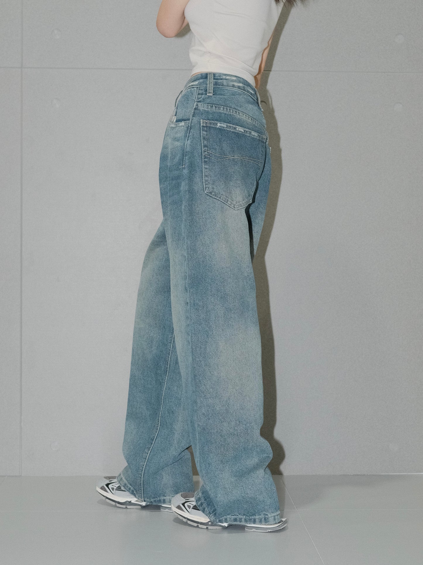 Slouchy Baggy Jeans
