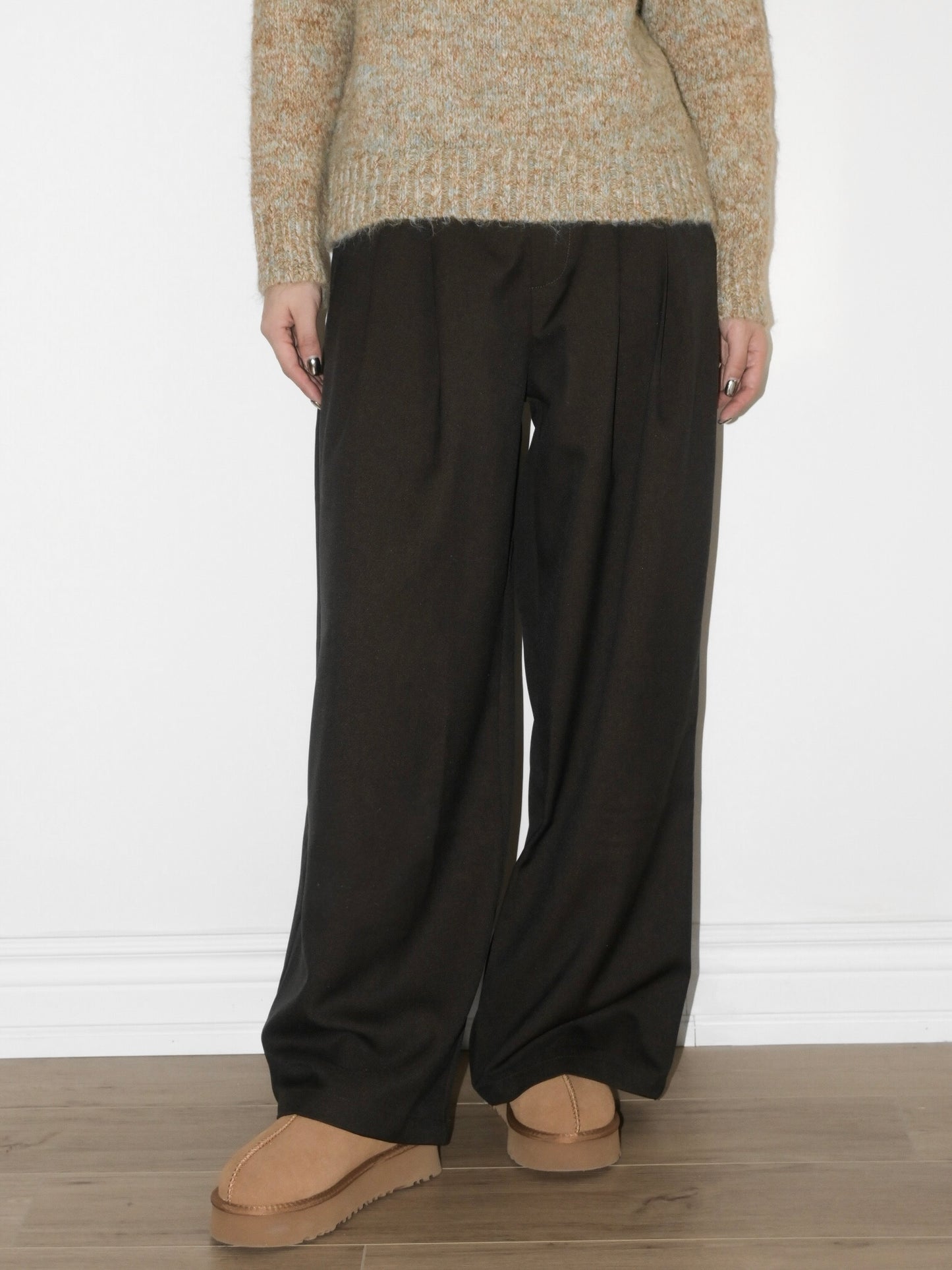 Pleated Wide Leg Trouser