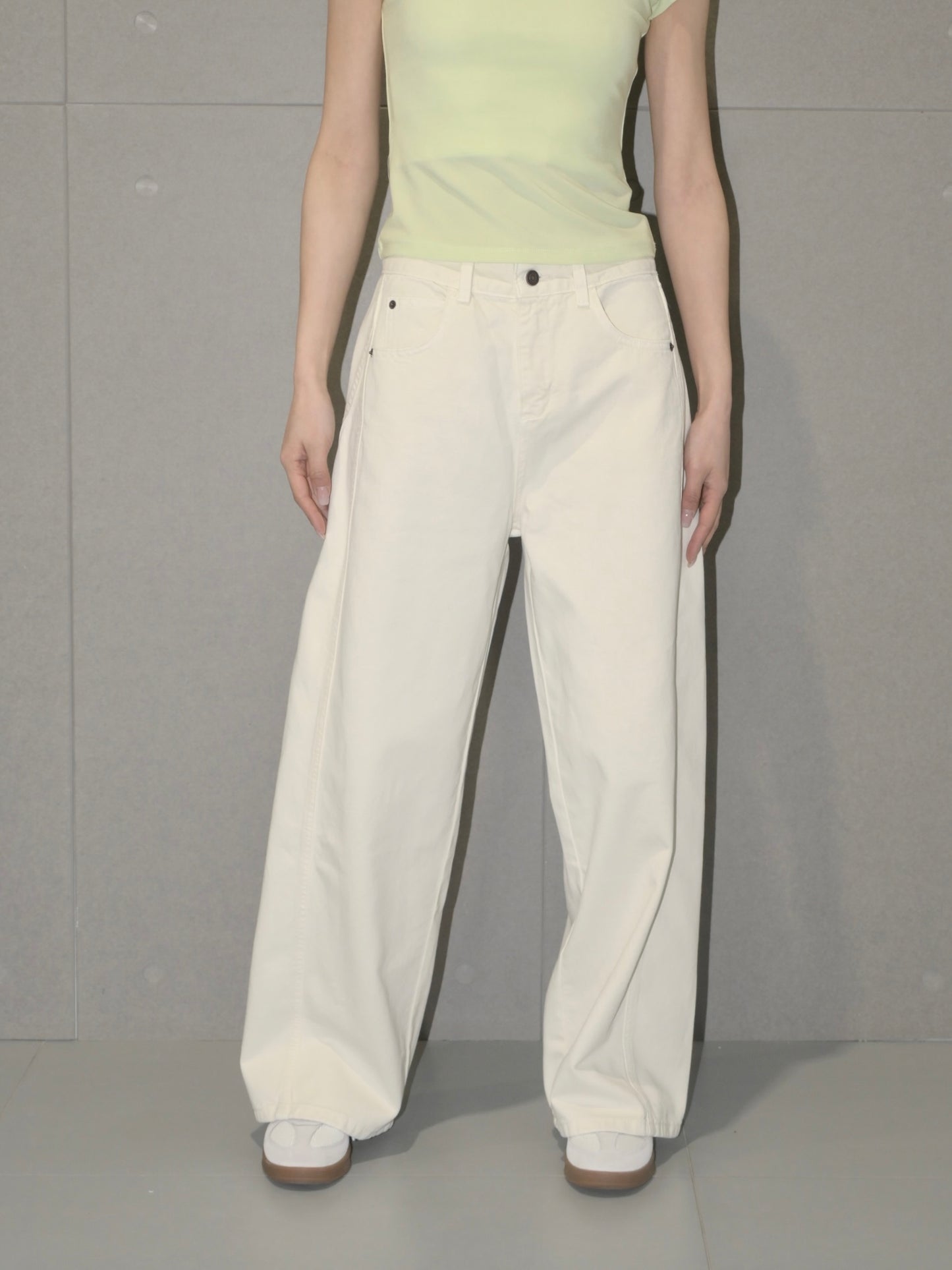 Curve-Fit Relaxed Jean