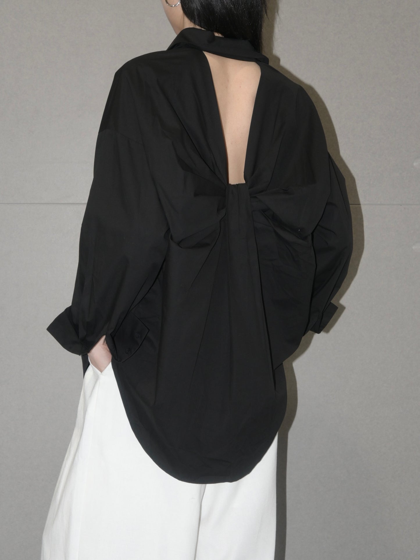 Twist-Back Relaxed Shirt