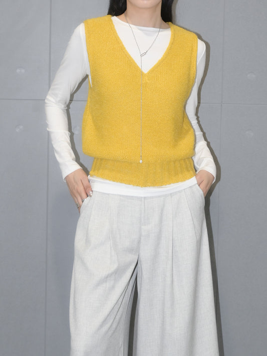Wool Rolled Edge Vest