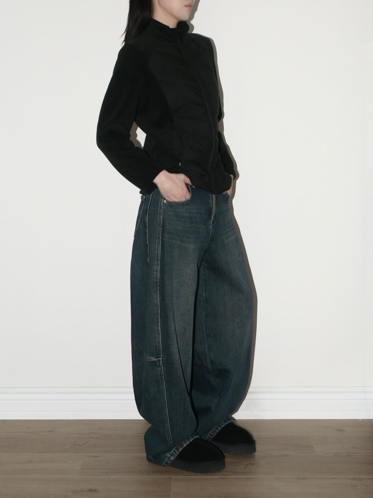 Fleece Lined Relaxed Barrel Jean