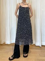 Load image into Gallery viewer, Amore A-Line Slip Black
