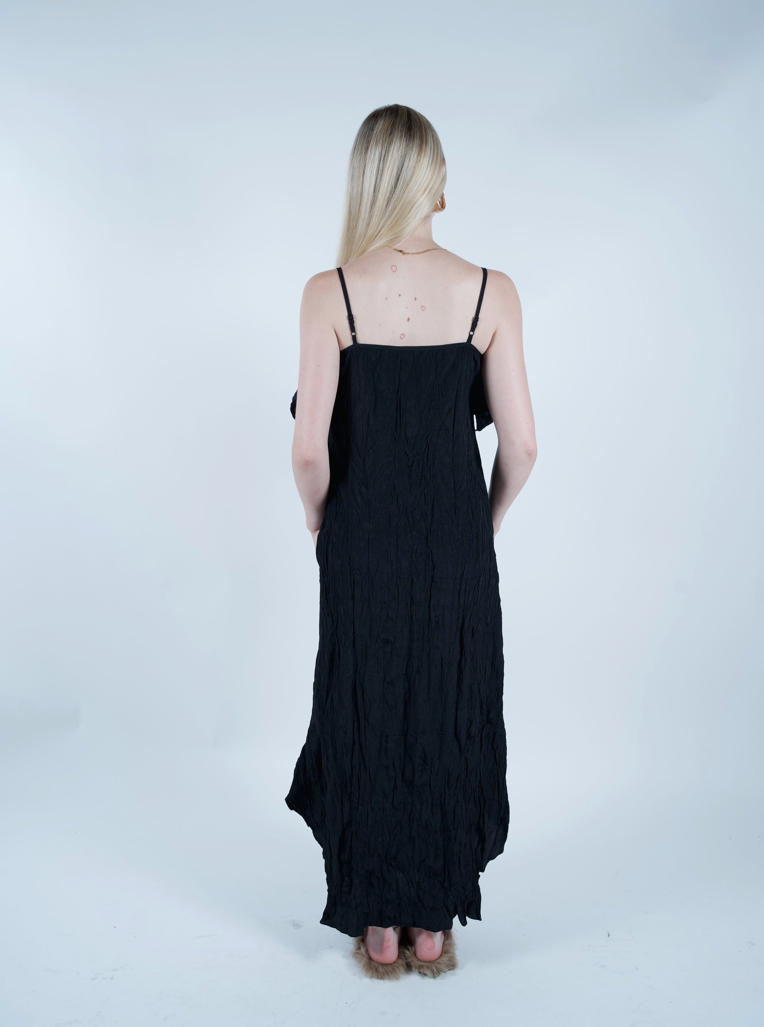 The Capri Dress Black