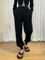 Load image into Gallery viewer, Knit Jogger Set Pant Black
