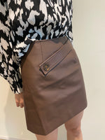 Load image into Gallery viewer, Vegan Leather Skirt Cocoa Brown
