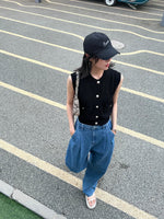 Load image into Gallery viewer, Christine Top Black
