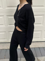 Load image into Gallery viewer, Tessa Knit Top Black

