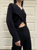 Load image into Gallery viewer, Tessa Knit Top Black
