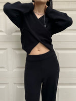 Load image into Gallery viewer, Tessa Knit Top Black
