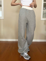 Load image into Gallery viewer, High Waisted Sweatpants Grey
