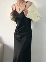 Load image into Gallery viewer, Shoulder Wrap Cardigan Cream
