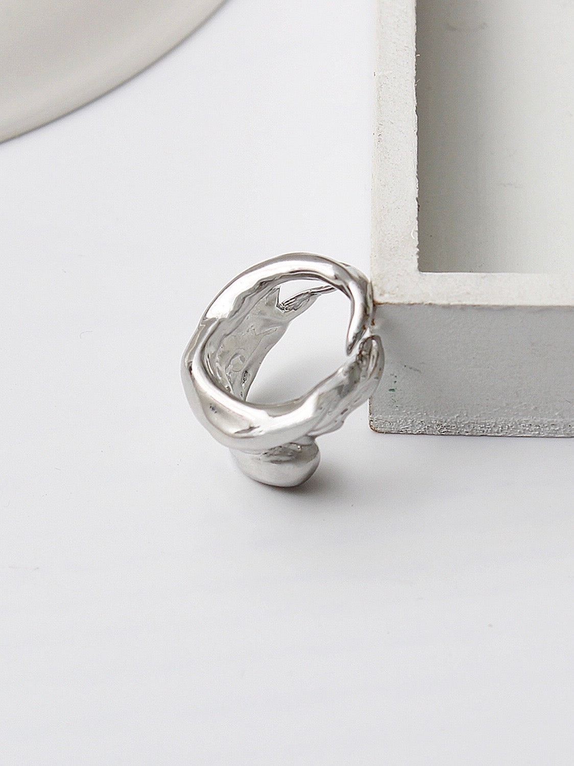Esmée White Gold Ring