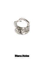 Load image into Gallery viewer, Esmée White Gold Ring
