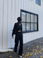 Load image into Gallery viewer, Tessa Knit Top Black
