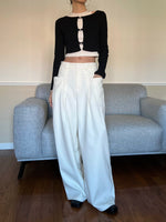 Load image into Gallery viewer, Oversized White Trousers
