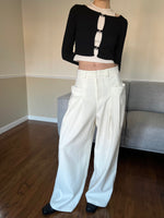 Load image into Gallery viewer, Oversized White Trousers
