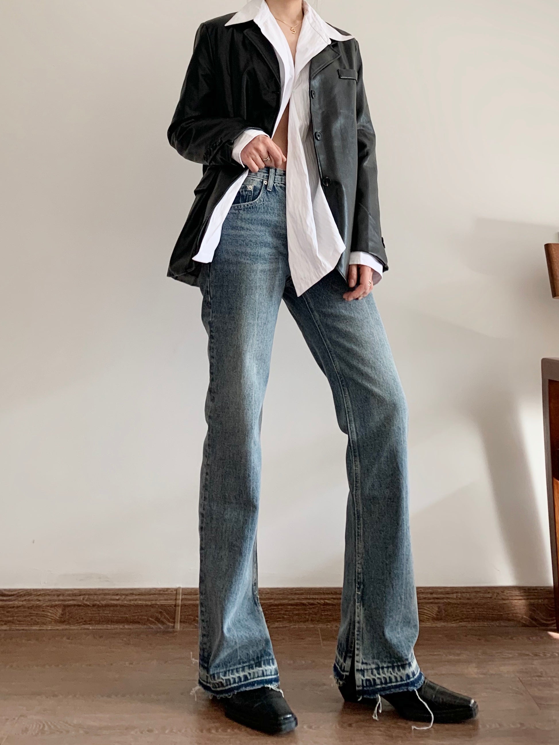 Cut Flare Jeans
