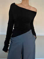 Load image into Gallery viewer, Off the Shoulder Long Sleeve
