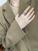 Load image into Gallery viewer, Esmée White Gold Ring
