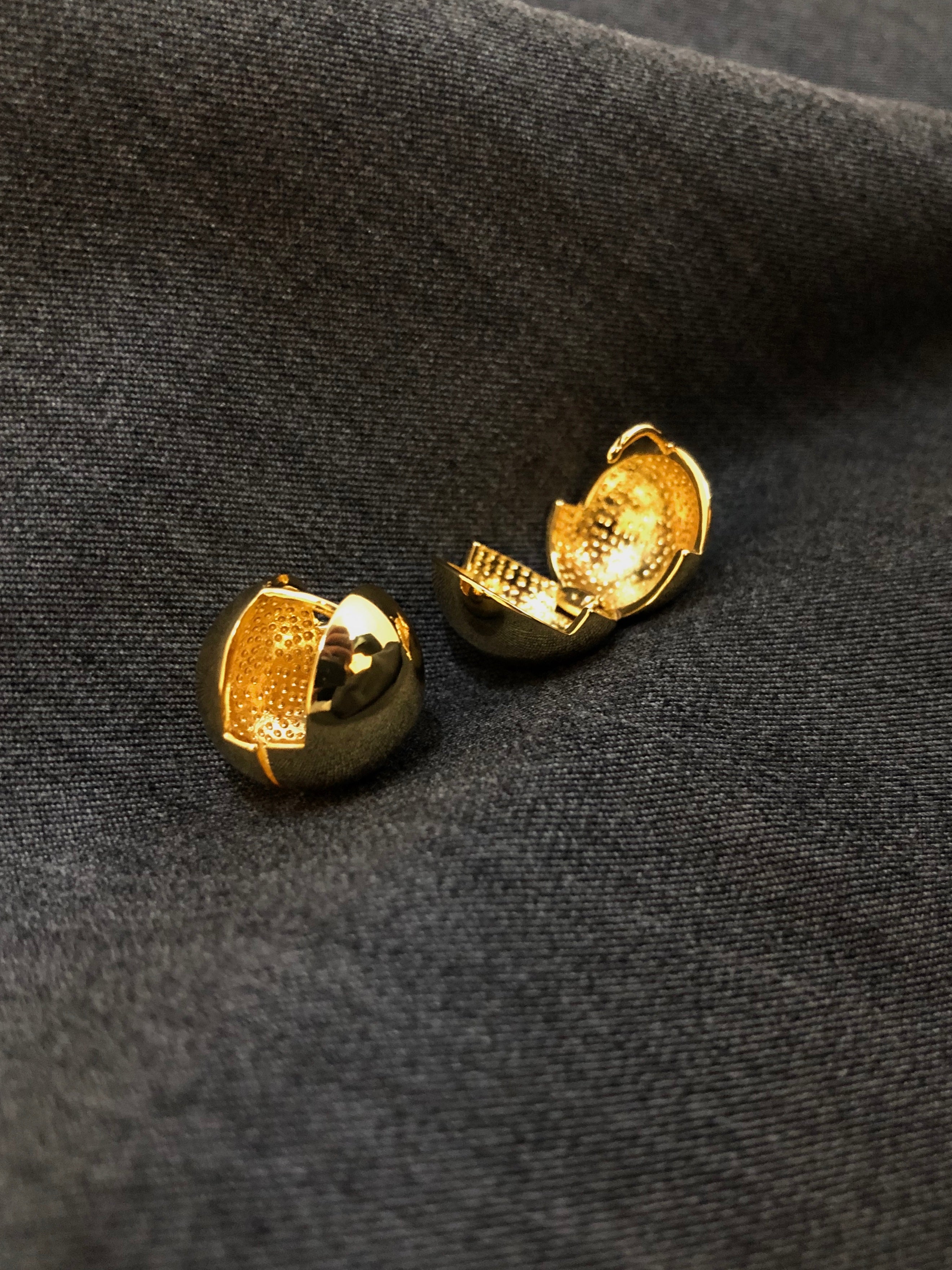 Round Pin Earrings